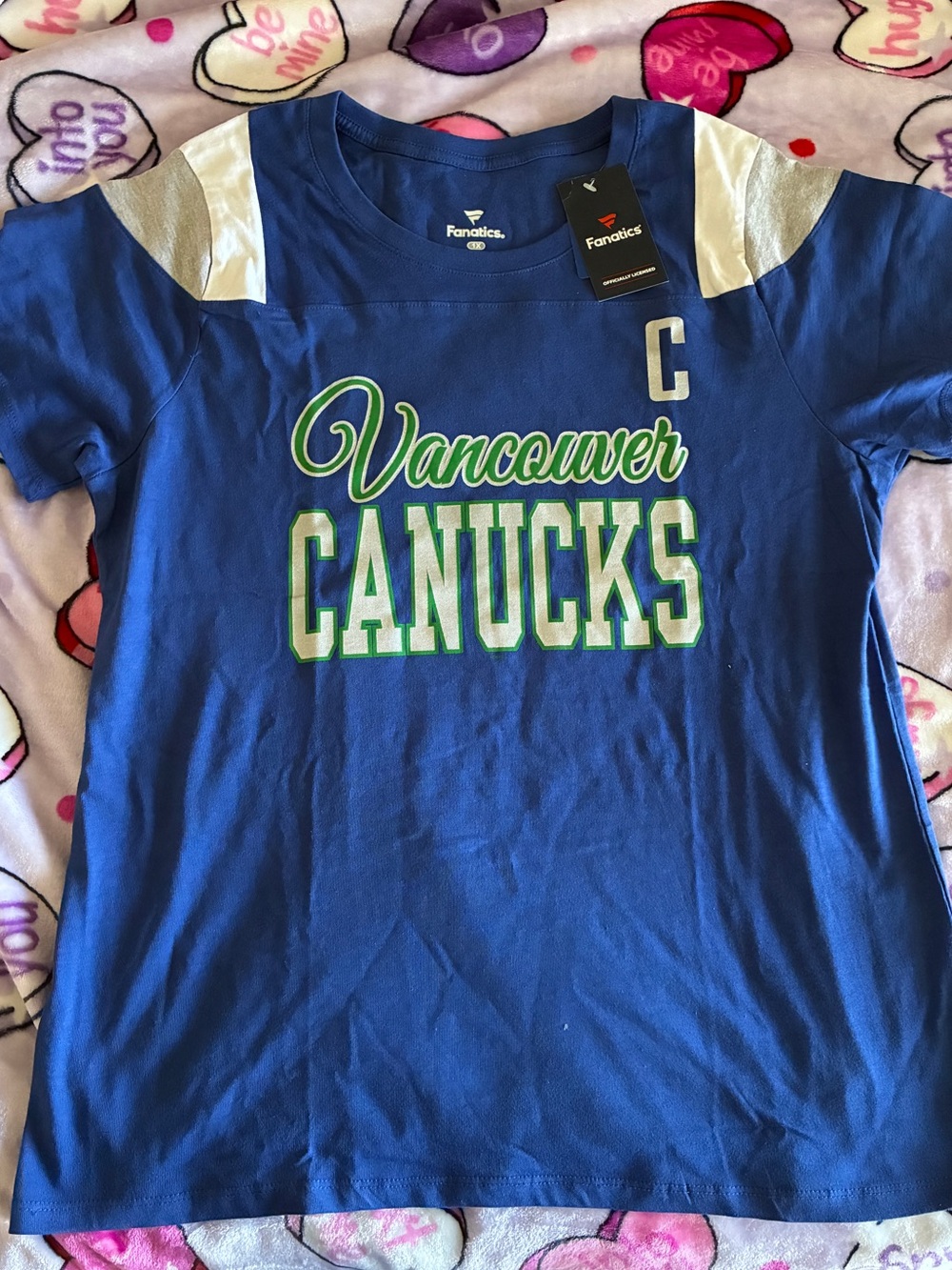 Fanatics Quinn Hughes Vancouver Canucks Short Sleeve Tee
